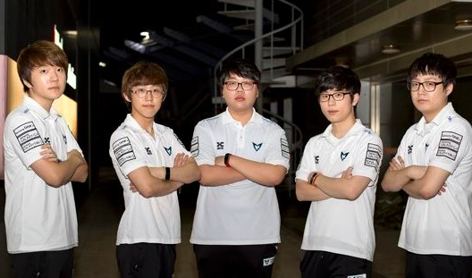 DOTA2数据分析师模拟计算TI11战队获胜概率，三支国区战队排名前五